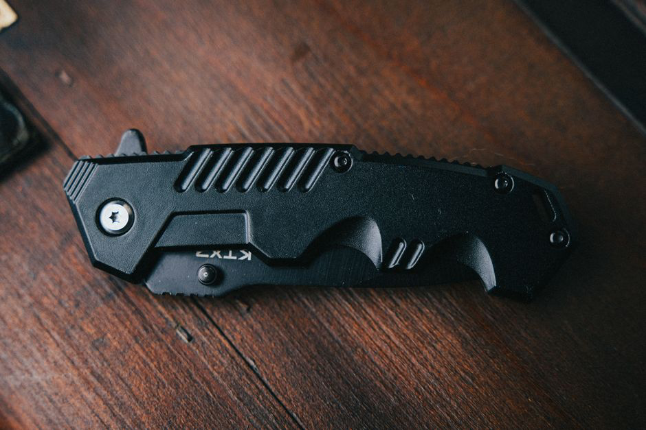 Декоративный макет-реплика ножа Karambit в расцветке Fade